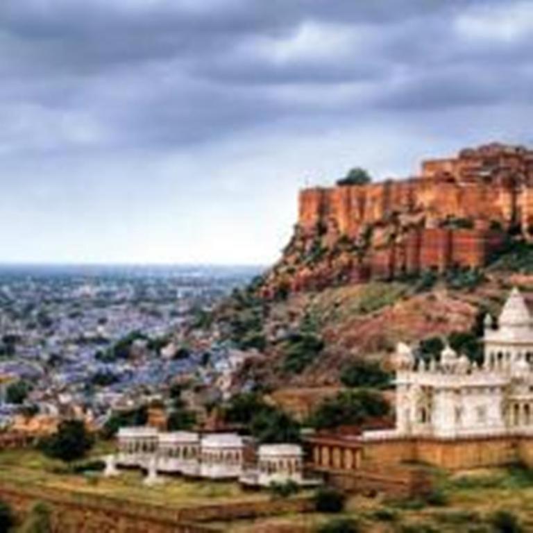 Bed And Breakfast Clock Tower Haveli Jodhpur  Eksteriør billede